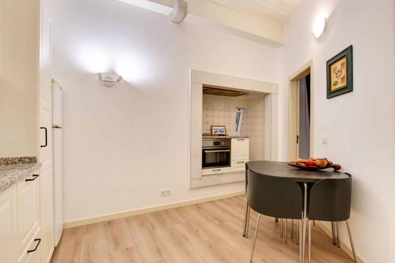 Charming New Apartment In The Heart Of Lisboa Exteriör bild
